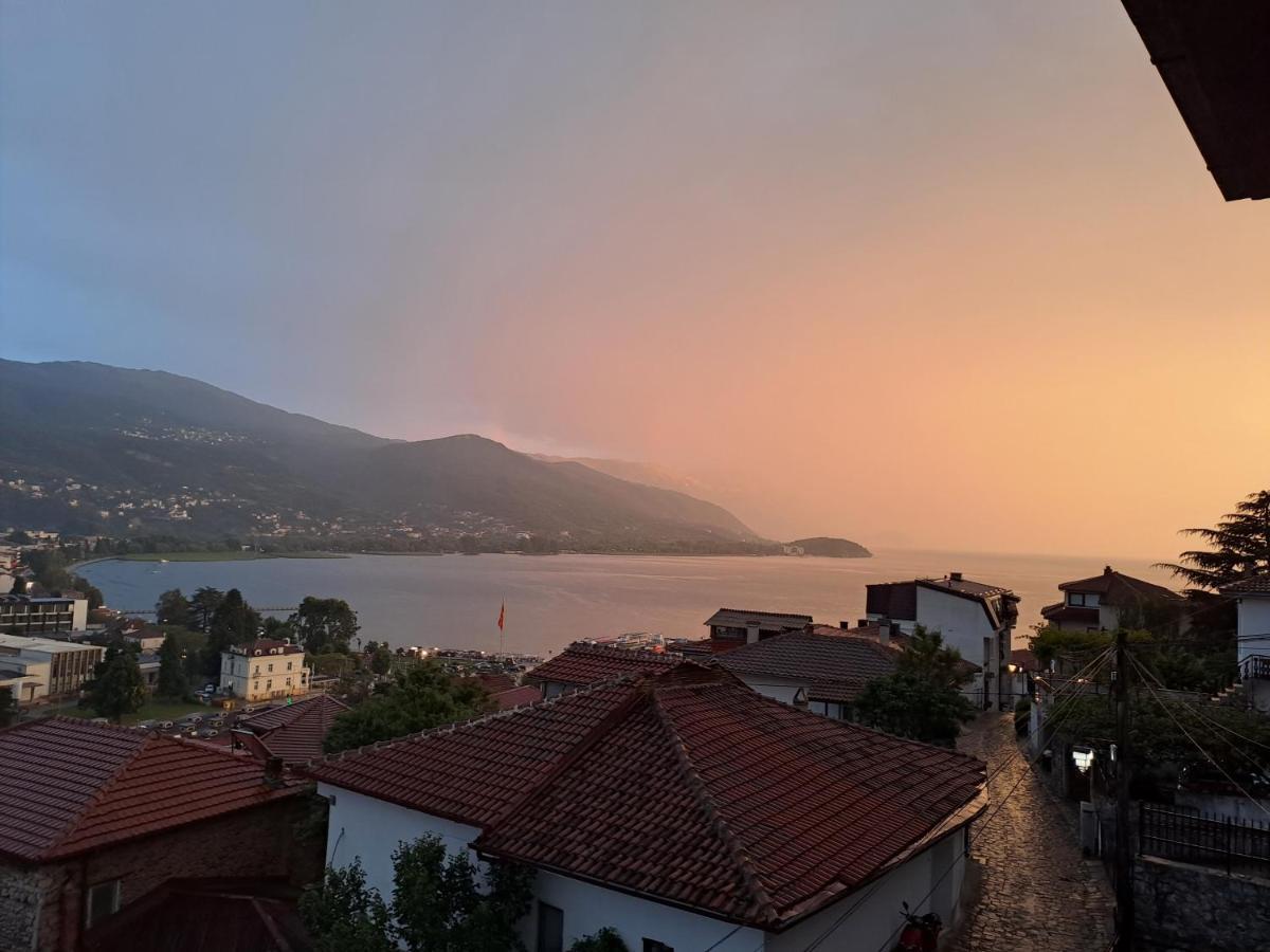 Sun & Moon Apartment Ohrid Eksteriør billede